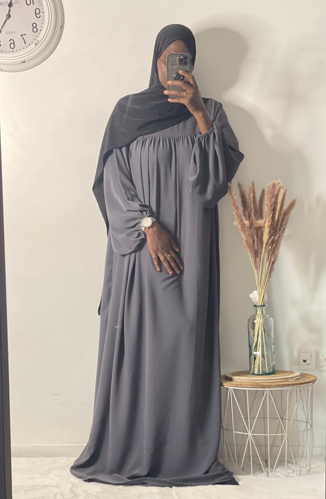 Abaya longue soie de medine