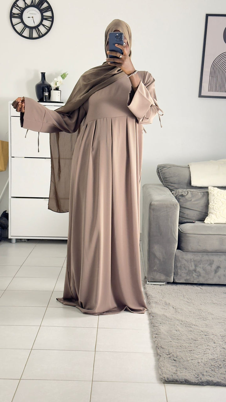 GROSSES HALIMA-KLEID